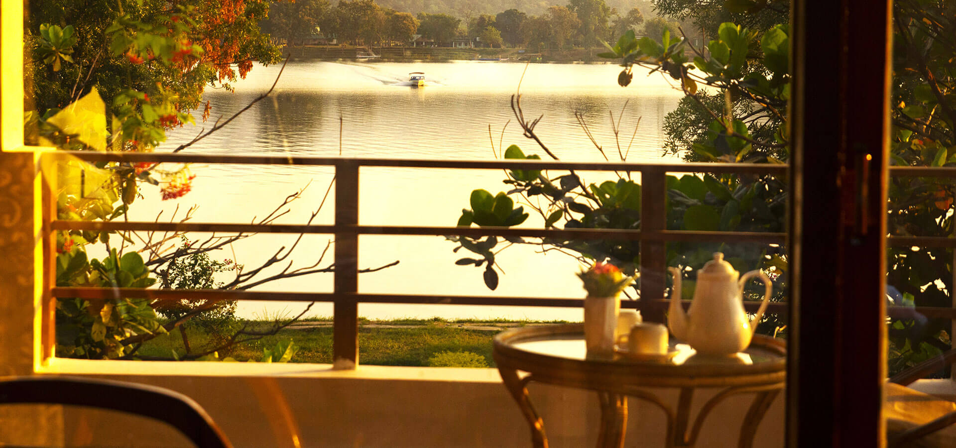  Swimming Pool Resort in Madhai - Satpura Tiger Reserve - Madhai Riverside Lodge